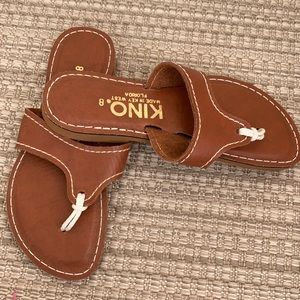 Kino Key West Brown Sandals Size 8